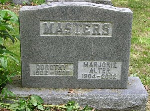 photo of Dorothy and Marjorie Masters - tombstone