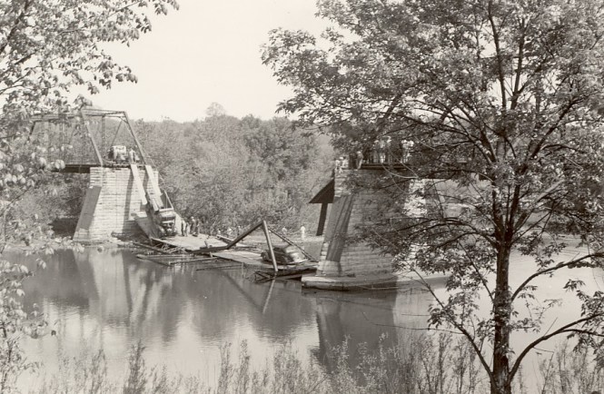 Collapse of Fox River bridge